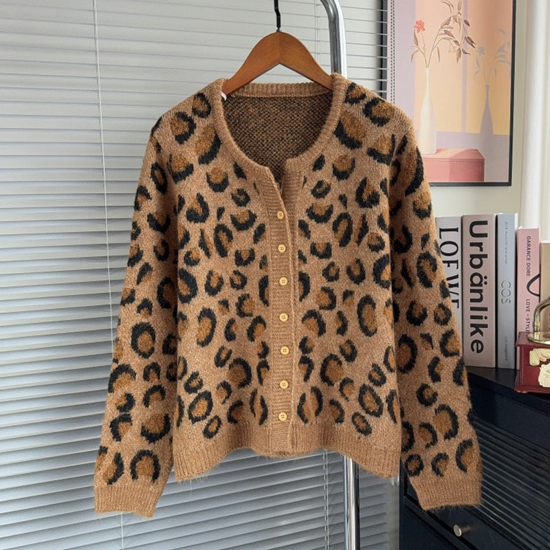 Leopard print long sleeved round neck sweater