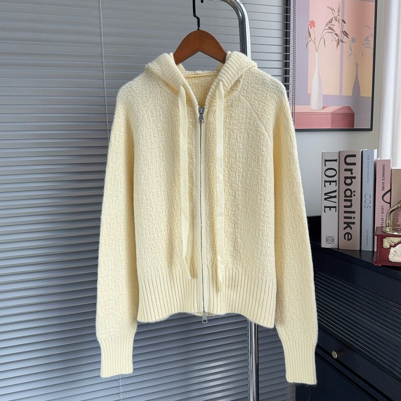 Hooded short sweater