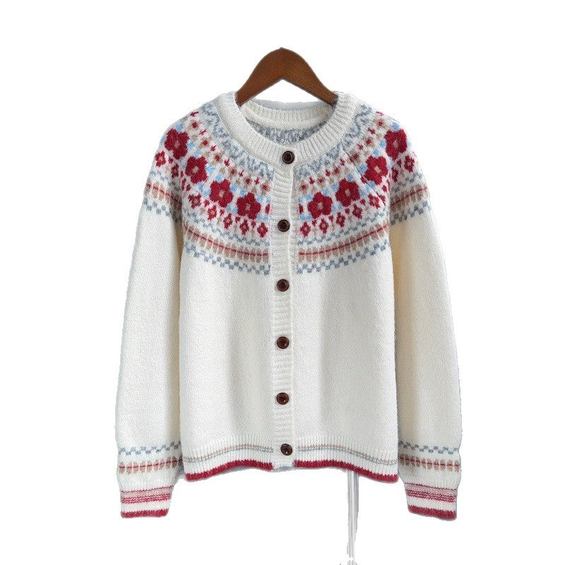 Loose round neck long sleeved sweater