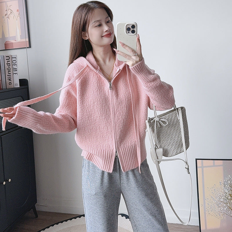 Hooded short sweater