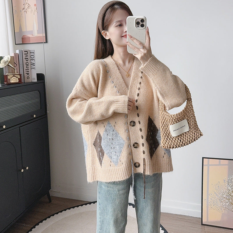 Color blocking diamond grid loose V-neck sweater
