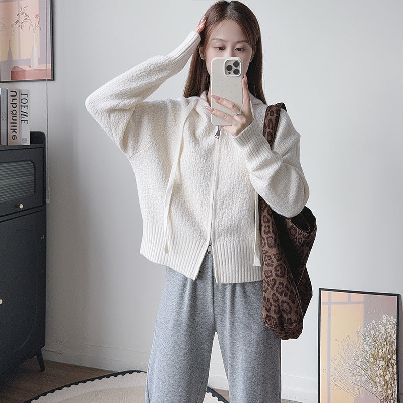 Hooded short sweater